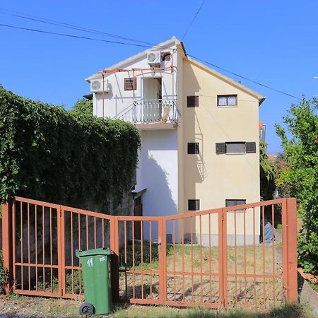 Apartments By The Sea Okrug Gornji, Ciovo - 1069 Trogir Exterior photo