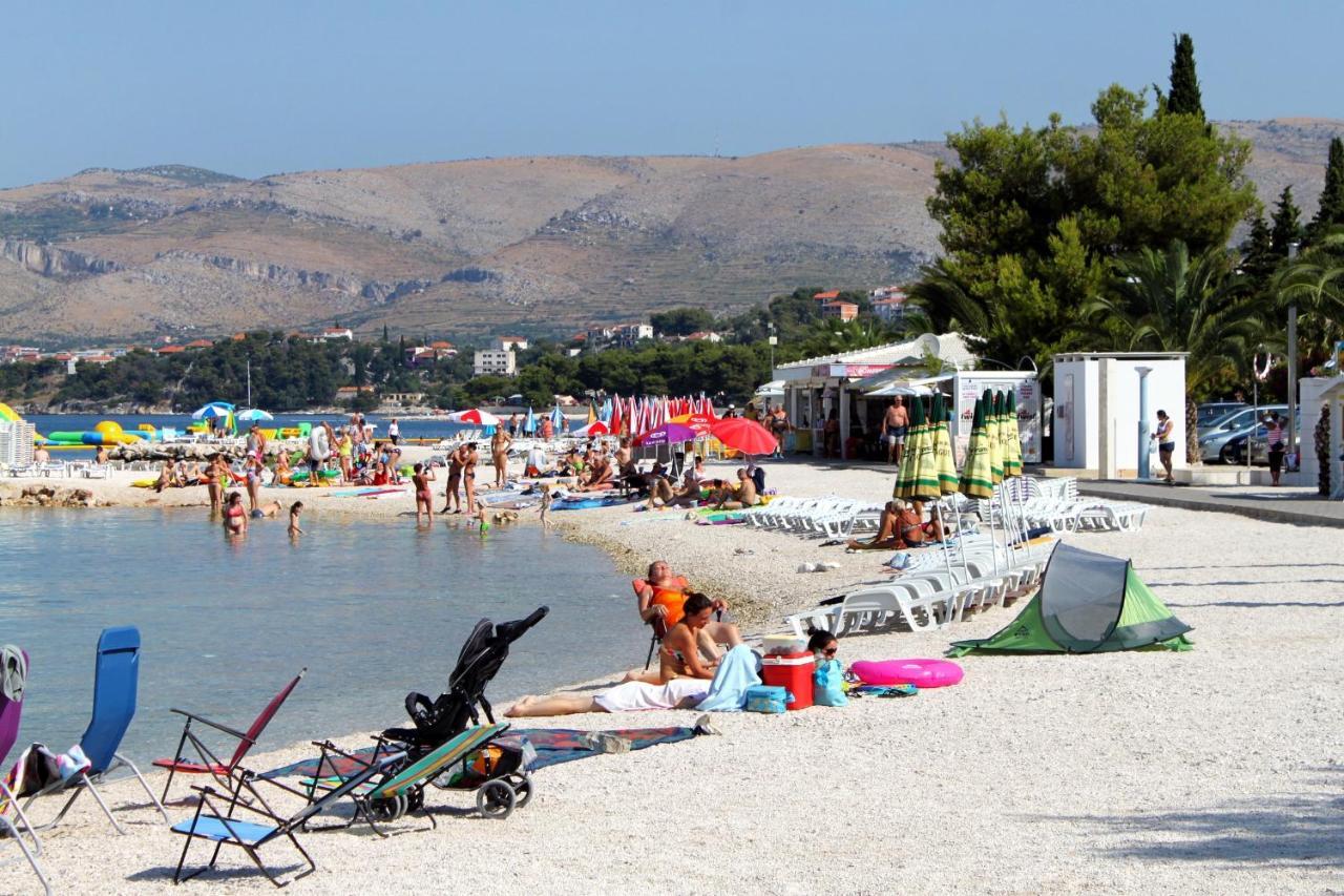 Apartments By The Sea Okrug Gornji, Ciovo - 1069 Trogir Exterior photo