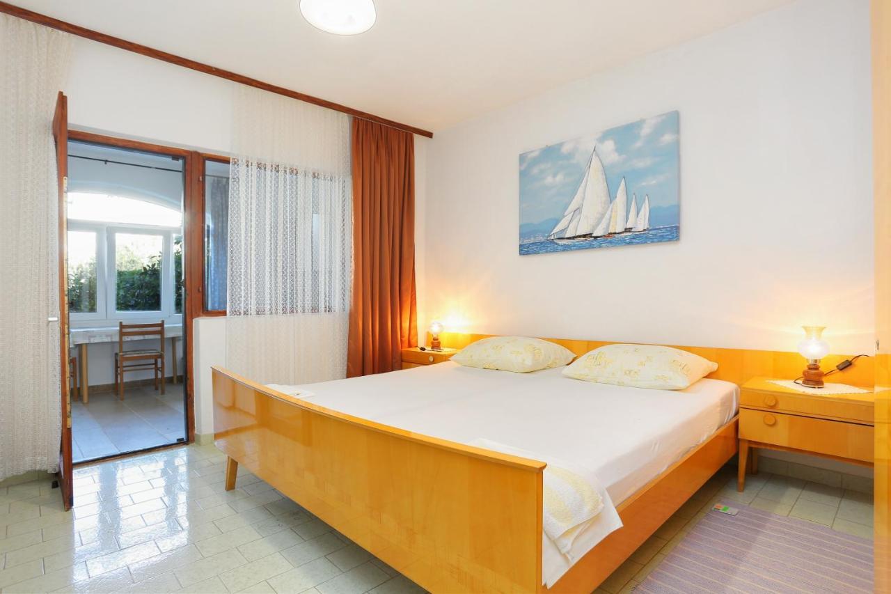 Apartments By The Sea Okrug Gornji, Ciovo - 1069 Trogir Exterior photo