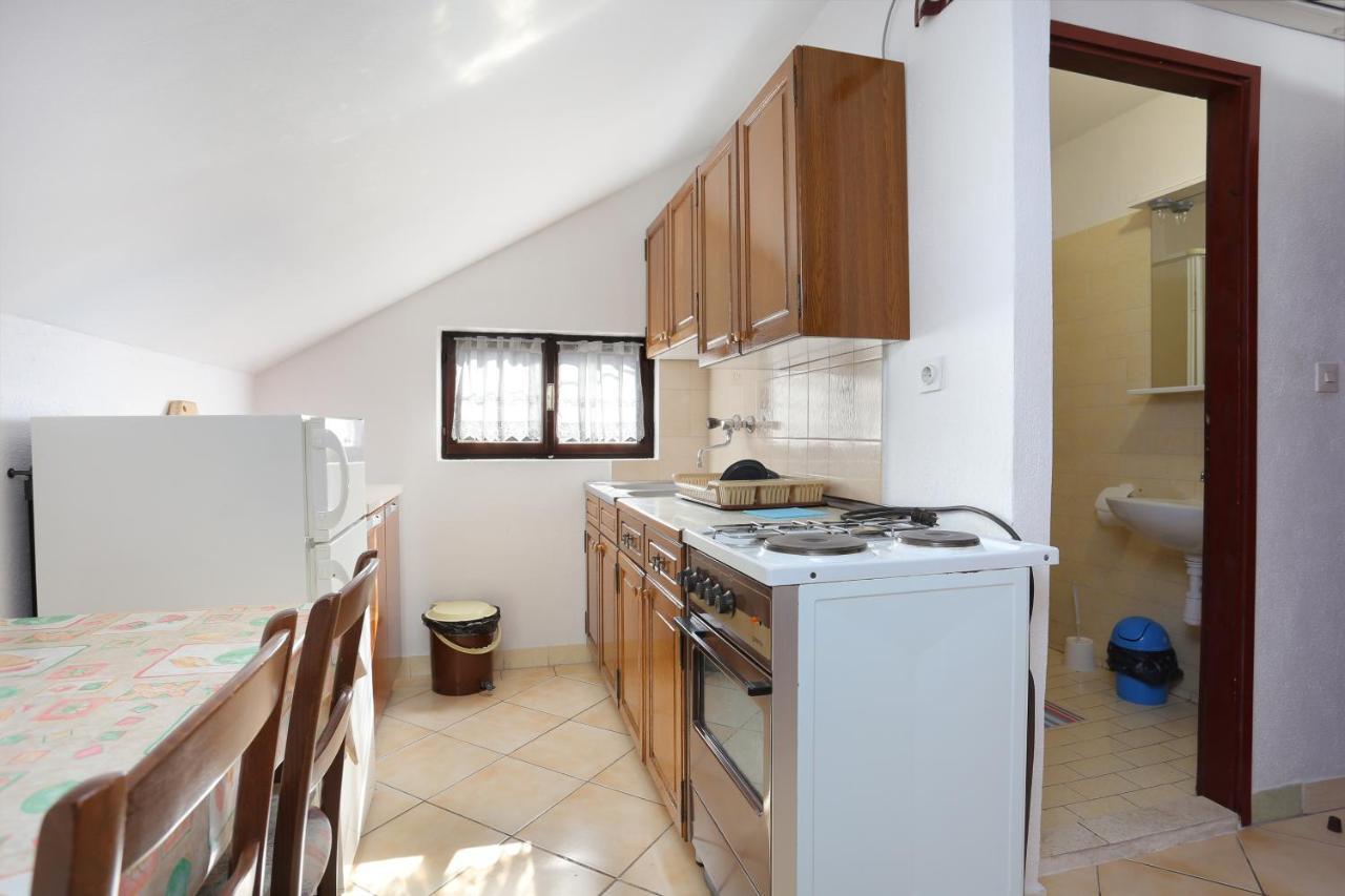 Apartments By The Sea Okrug Gornji, Ciovo - 1069 Trogir Exterior photo