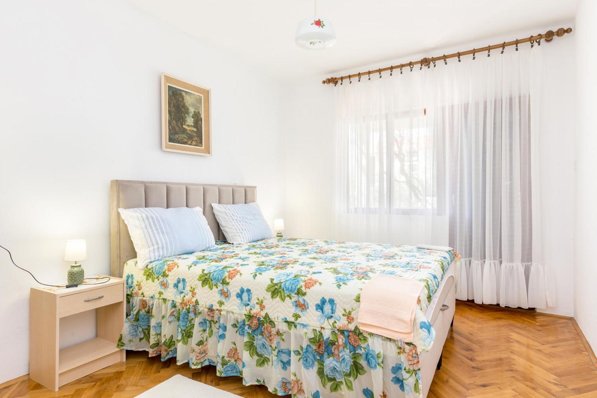 Apartments By The Sea Okrug Gornji, Ciovo - 1069 Trogir Exterior photo
